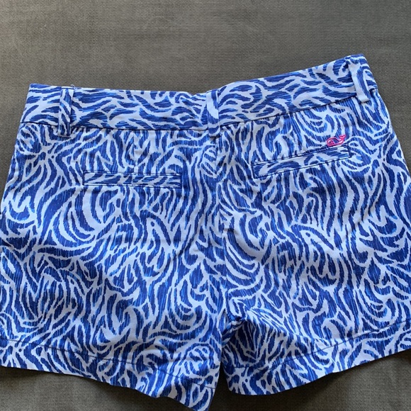 Vineyard Vines shorts - Picture 3 of 4